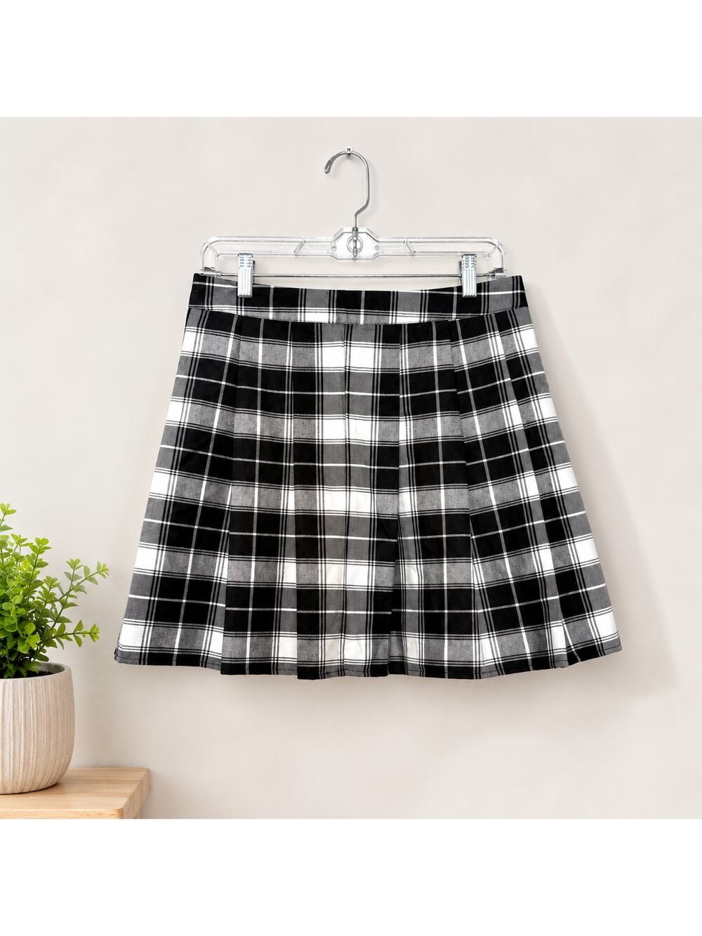 Academia Black and White Plaid Skirt Size L School Girl Preppy Ivy League